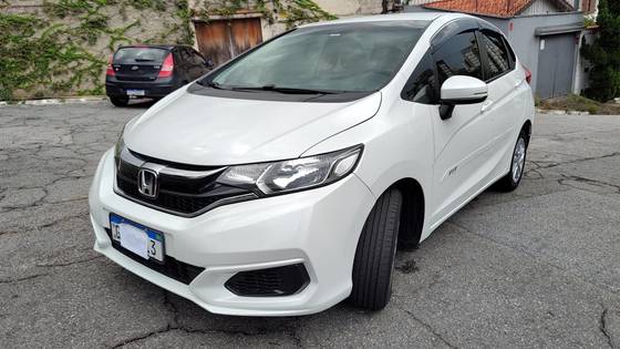 HONDA FIT 1.5 PERSONAL 16V FLEX 4P AUTOMÁTICO HONDA FIT 1.5 PERSONAL 16V FLEX 4P AUTOMÁTICO